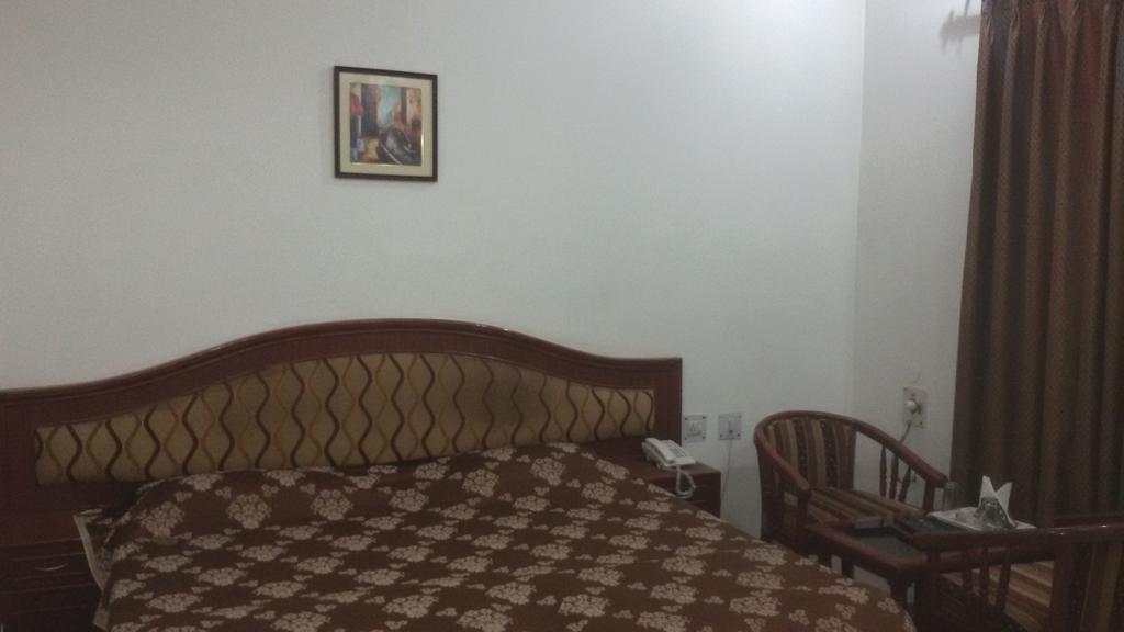 Hotel Sunrise Inn Lucknow Dış mekan fotoğraf