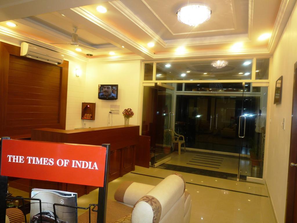 Hotel Sunrise Inn Lucknow Dış mekan fotoğraf