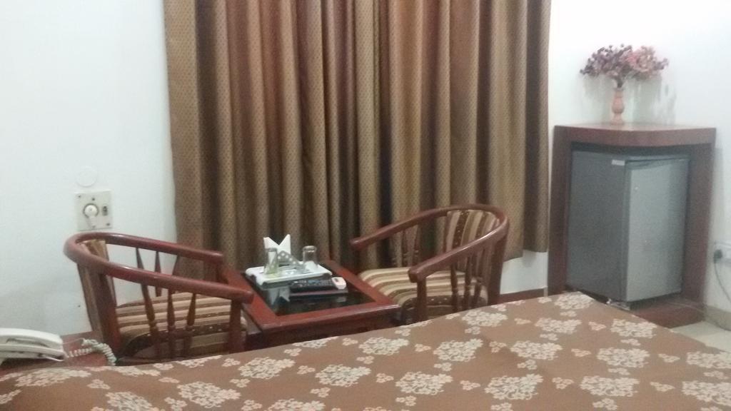 Hotel Sunrise Inn Lucknow Dış mekan fotoğraf