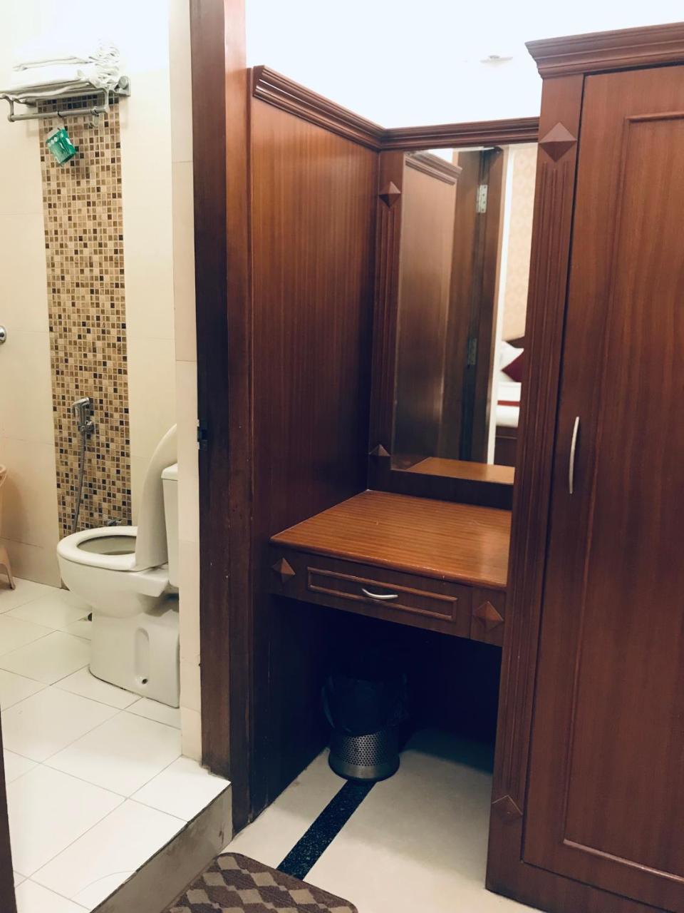 Hotel Sunrise Inn Lucknow Dış mekan fotoğraf