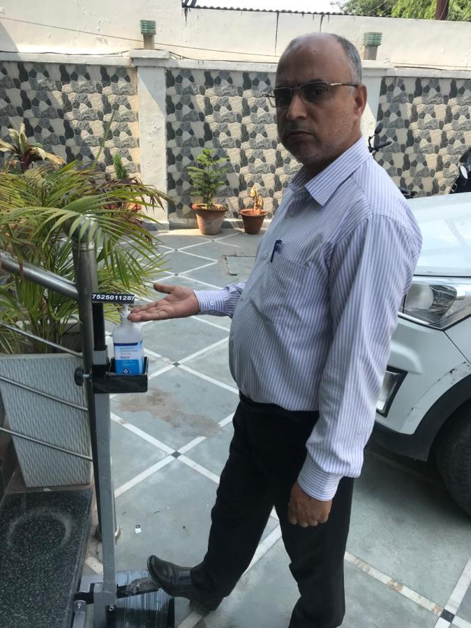 Hotel Sunrise Inn Lucknow Dış mekan fotoğraf